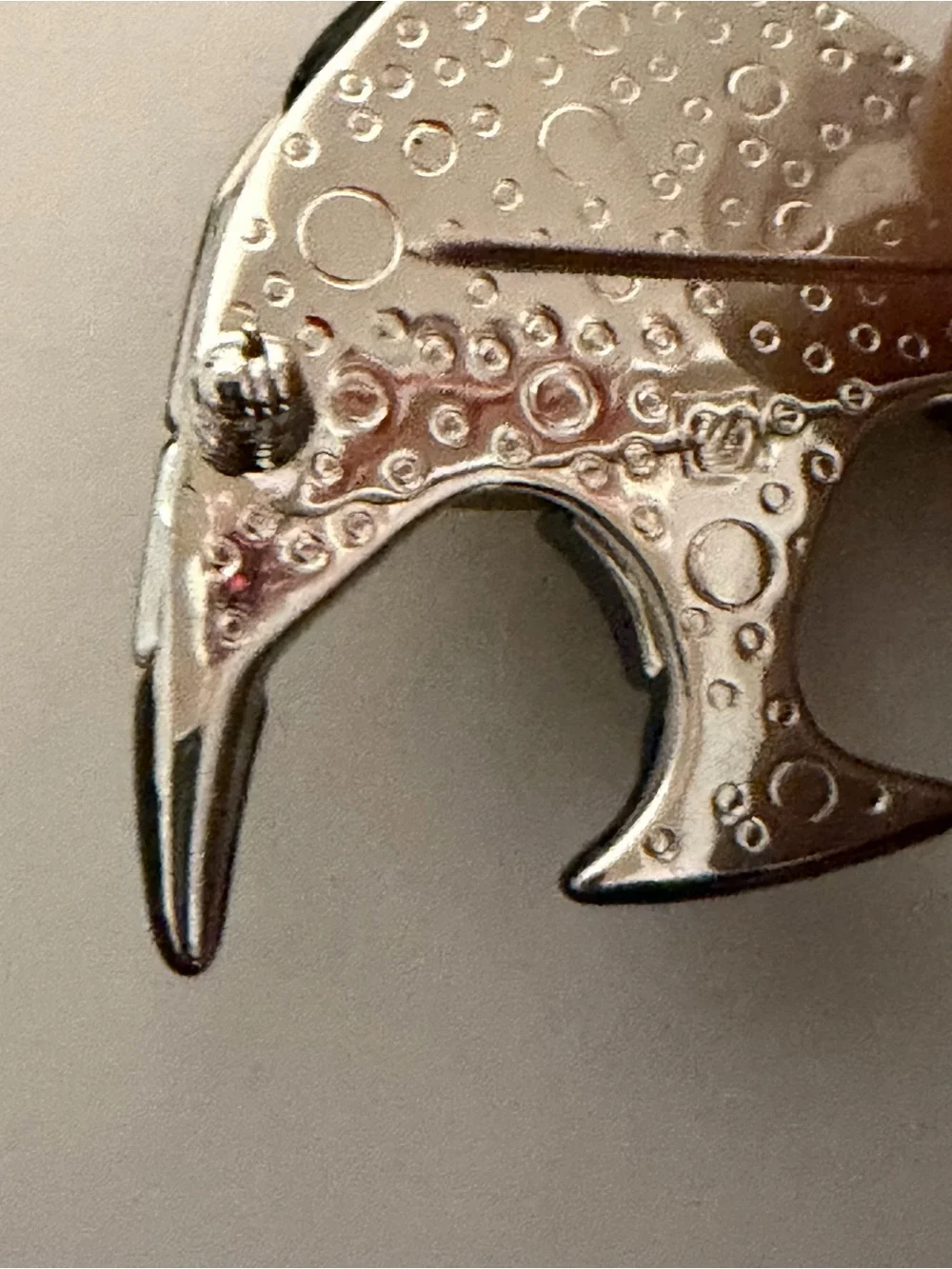 SWAROVSKI Black Exotic Calabar Rainbow Angelfish Fish Brooch Pin Retired
